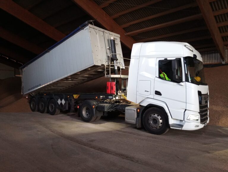 Warum professionelle Baustofflogistik für Bauprojekte entscheidend ist